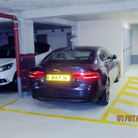 Sq. Pauline * Juan-les-Pins