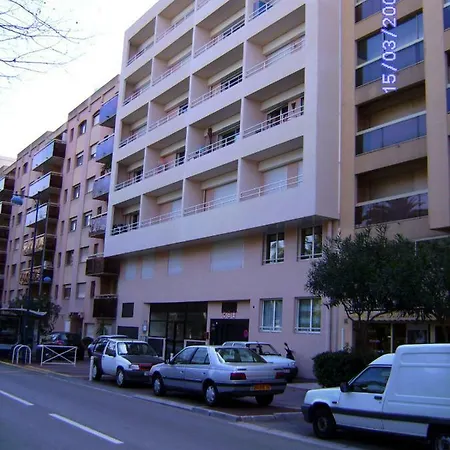 Appartement Sq. Pauline *